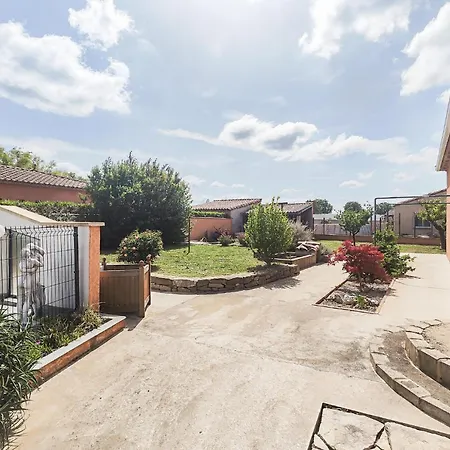 Pet Friendly In * Olonzac